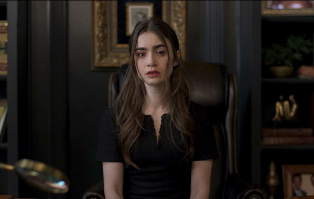 Звезда сериала «Эмили в Париже» впервые стала мамой Звезда сериала «Эмили в Париже» впервые стала мамой