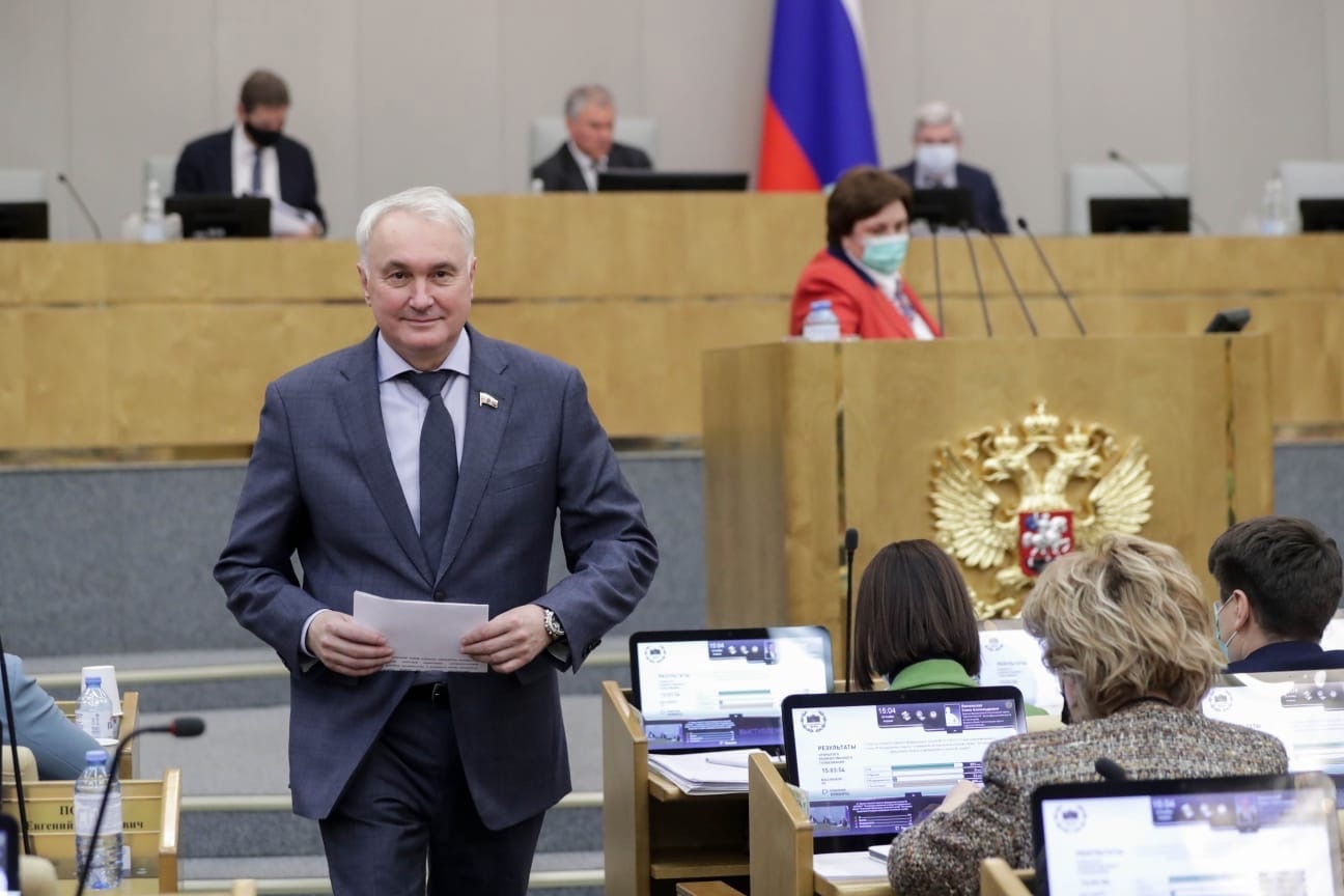 Генерал Картаполов: «Гитлерюгенд» Зеленского из 18-летних не повлияет на ход СВО Генерал Картаполов: «Гитлерюгенд» Зеленского из 18-летних не повлияет на ход СВО