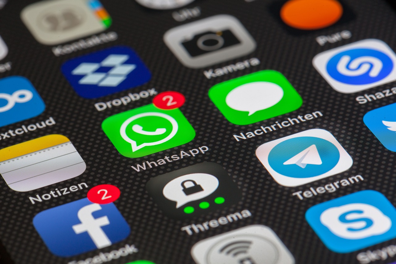WhatsApp прекращает поддержку устаревших смартфонов с 1 марта WhatsApp прекращает поддержку устаревших смартфонов с 1 марта