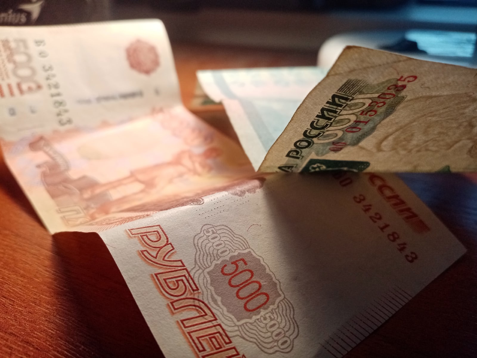 Экономист Балынин: налог на доход по вкладам в ₽300 тысяч составит ₽11 тысяч Экономист Балынин: налог на доход по вкладам в ₽300 тысяч составит ₽11 тысяч