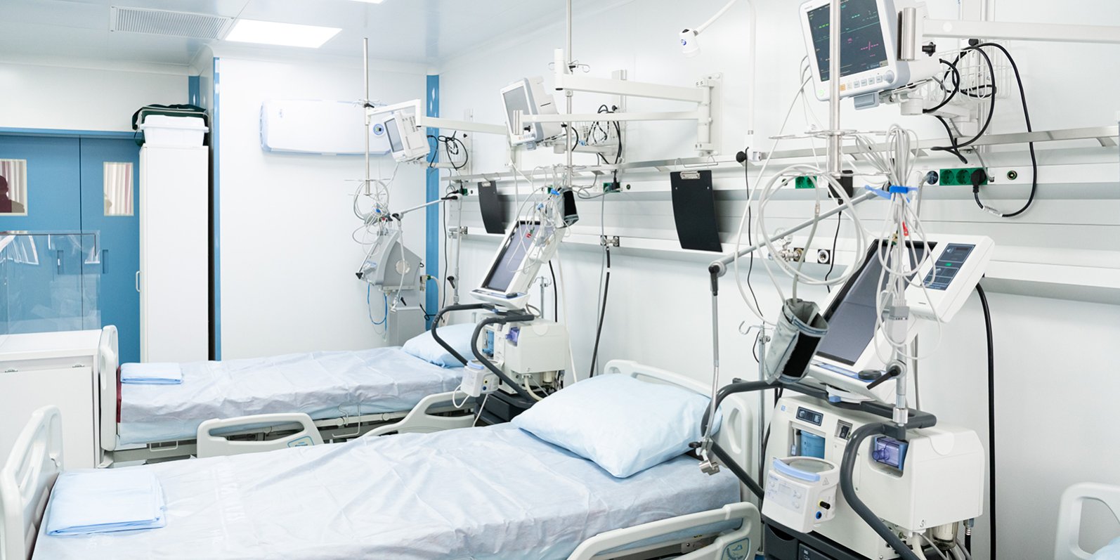 SHOT: стриптизера из России экстренно госпитализировали в Таиланде