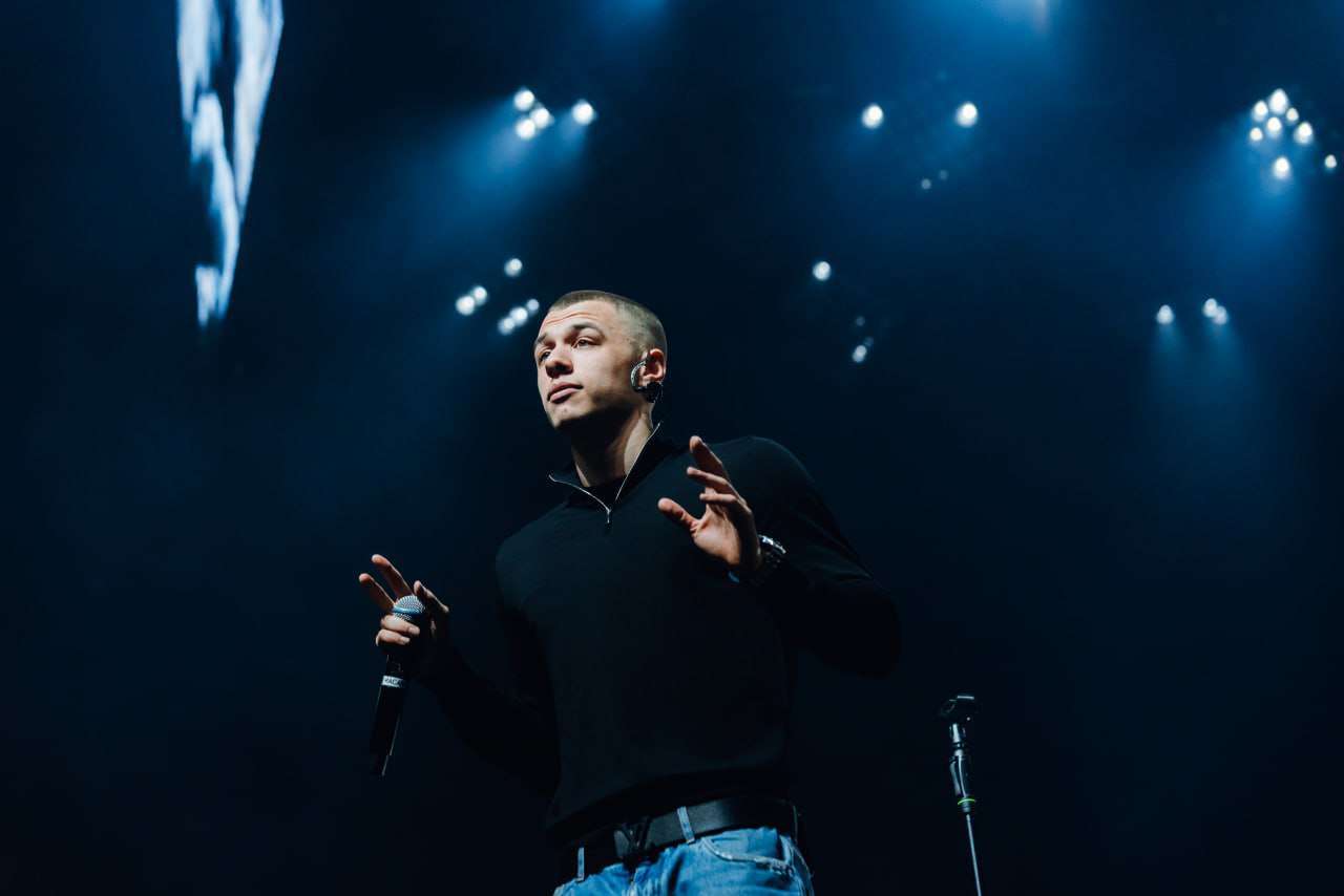 Рэпер Macan проговорился о скорой свадьбе с Марией Мотиной