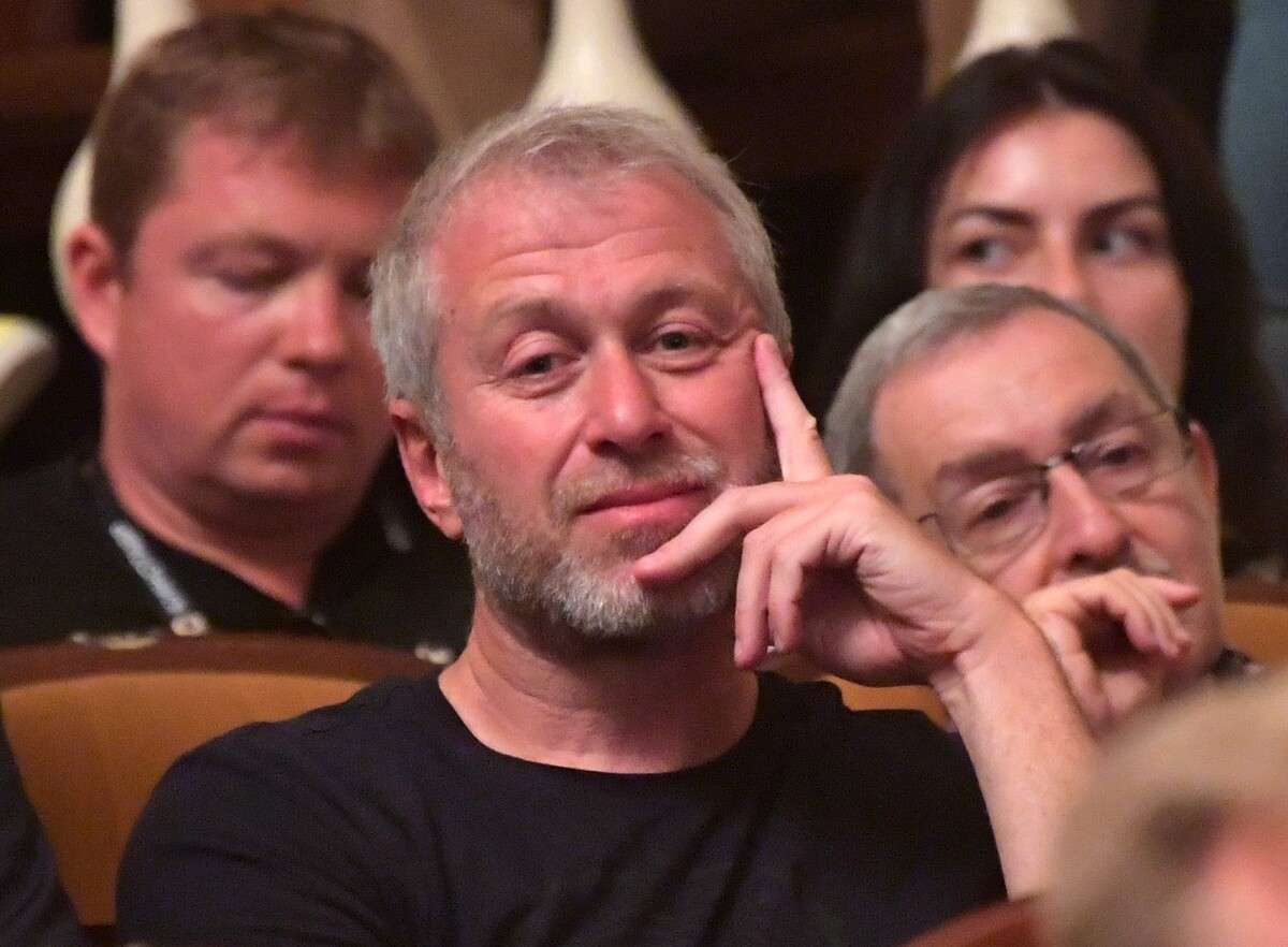 Плюс один завидный холостяк: сын Романа Абрамовича развелся с женой Плюс один завидный холостяк: сын Романа Абрамовича развелся с женой