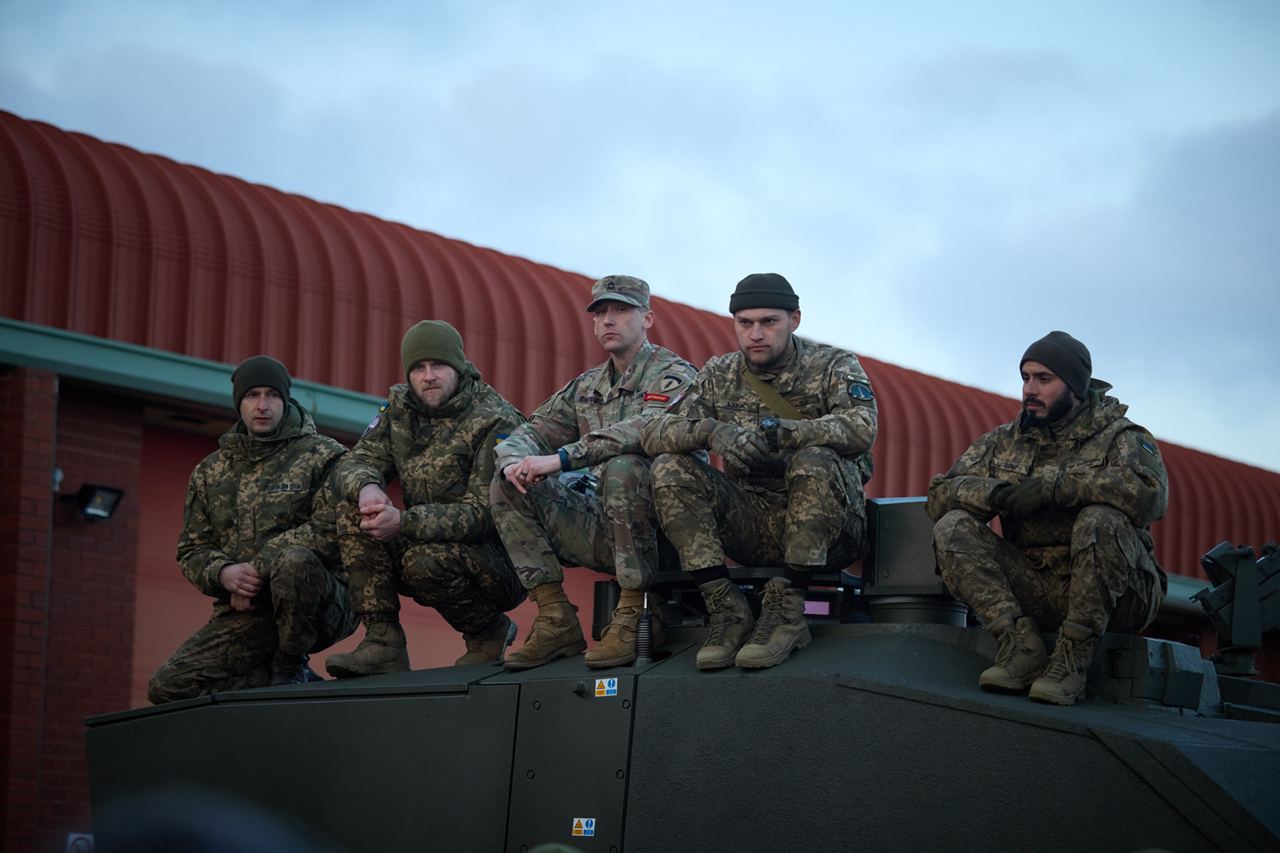 Британия и Франция могут отправлять войска на Украину для создания заградотрядов