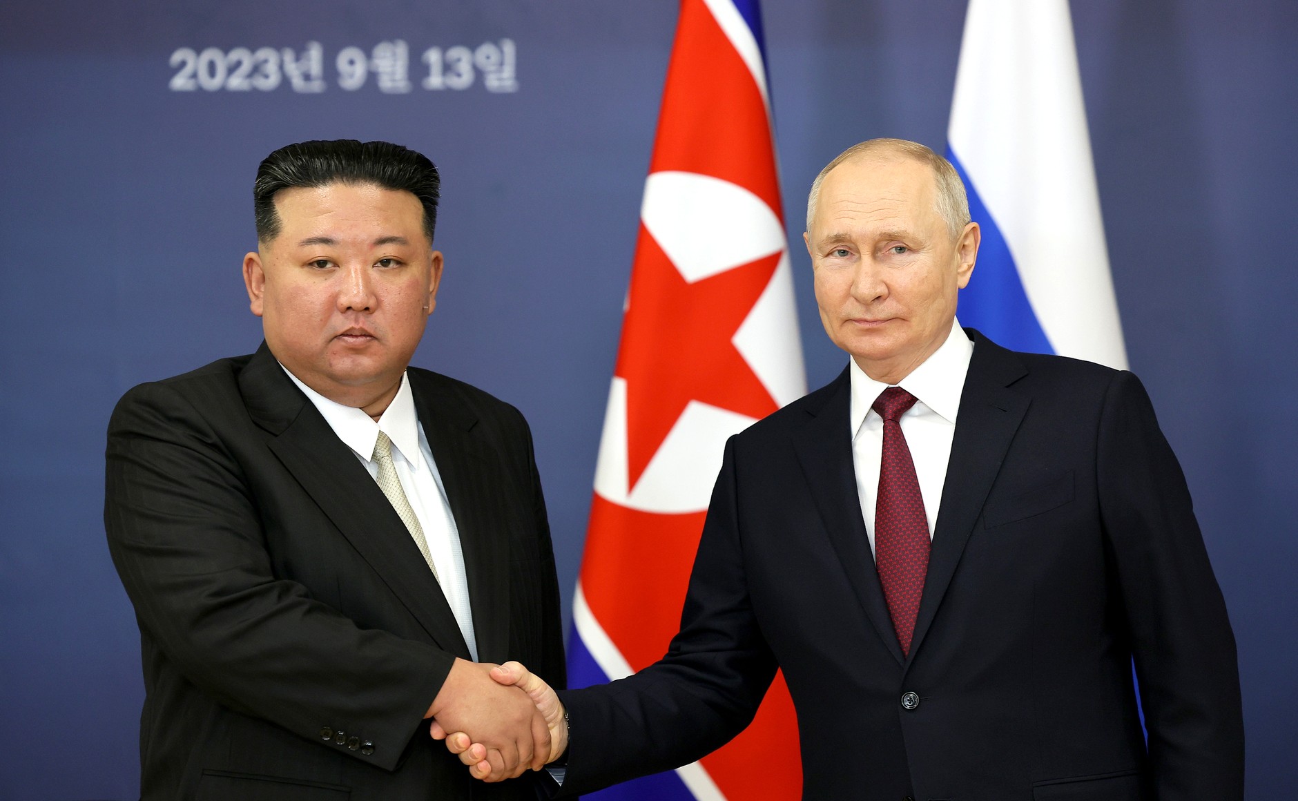 Песков рассказал о хорошем самочувствии собак, подаренных Ким Чен Ыном Путину Песков рассказал о хорошем самочувствии собак, подаренных Ким Чен Ыном Путину