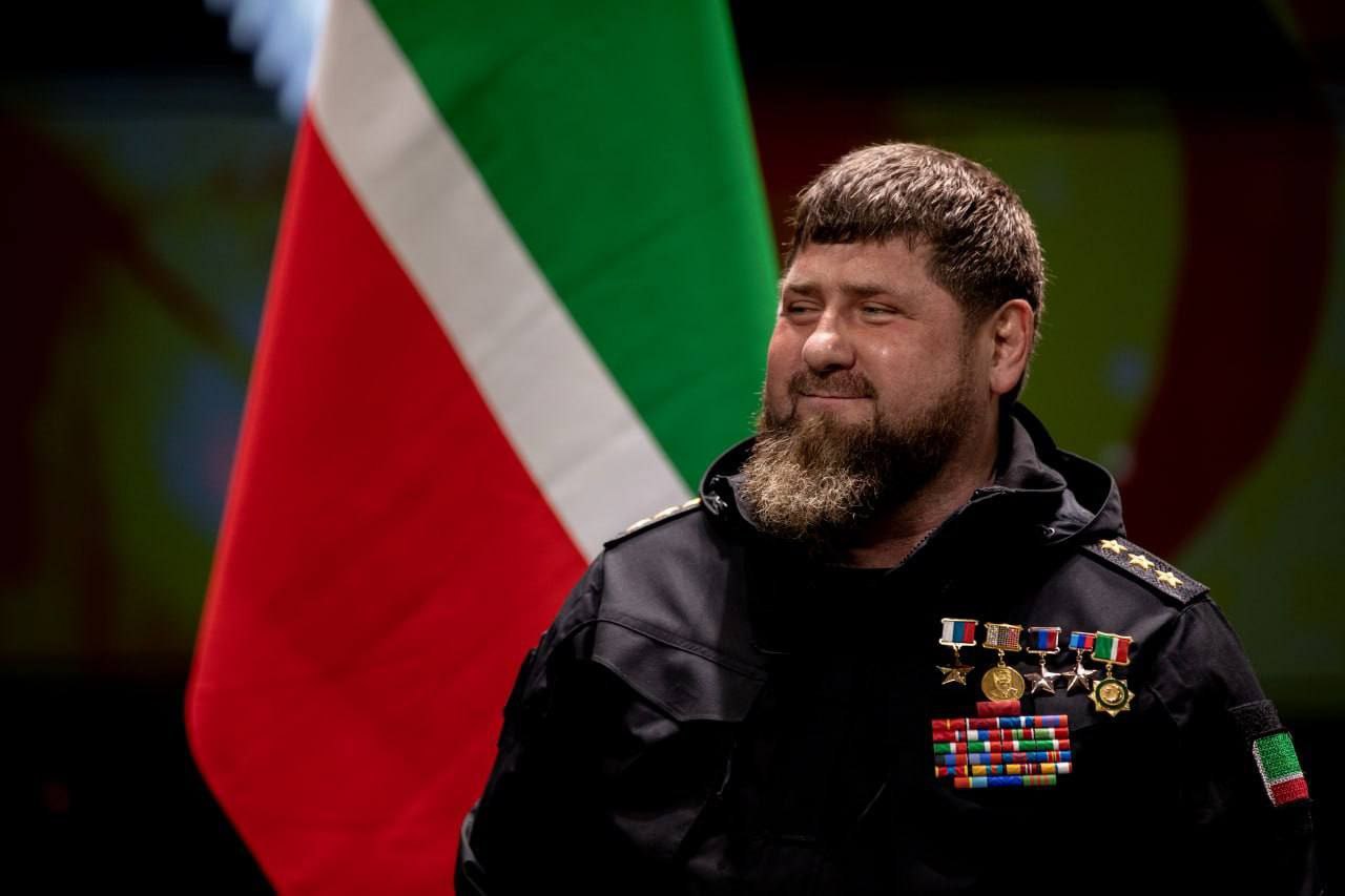 Кадыров получил новую награду после слов о готовности уйти в отставку Кадыров получил новую награду после слов о готовности уйти в отставку