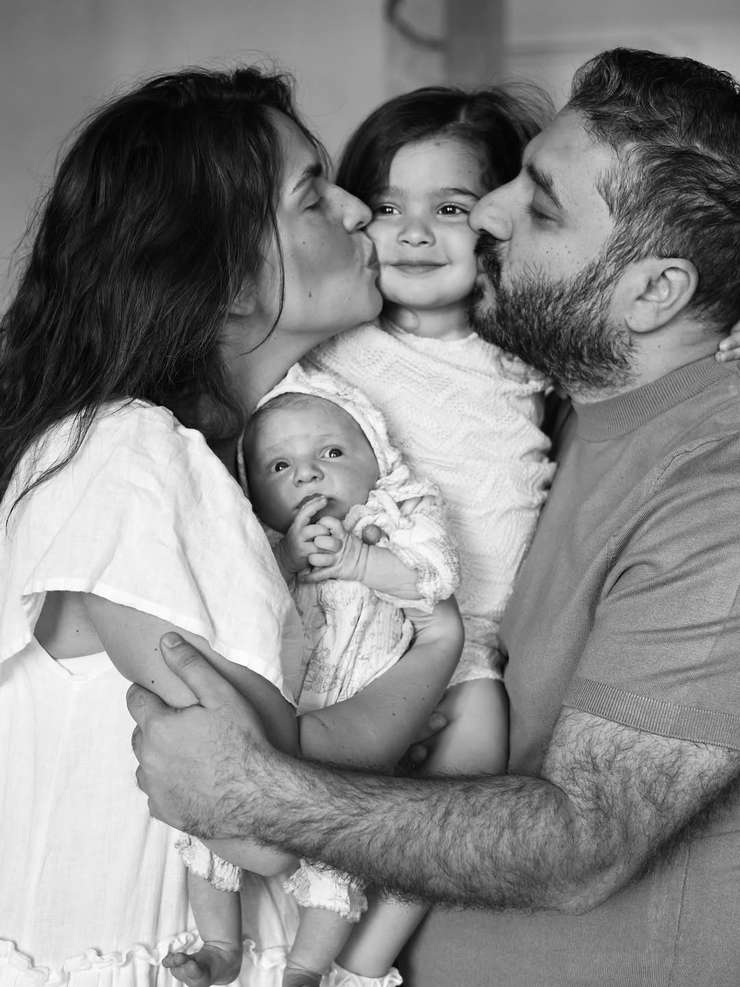 «Мамина доча»: Лиза Моряк впервые показала лицо младшей дочери от Андреасяна