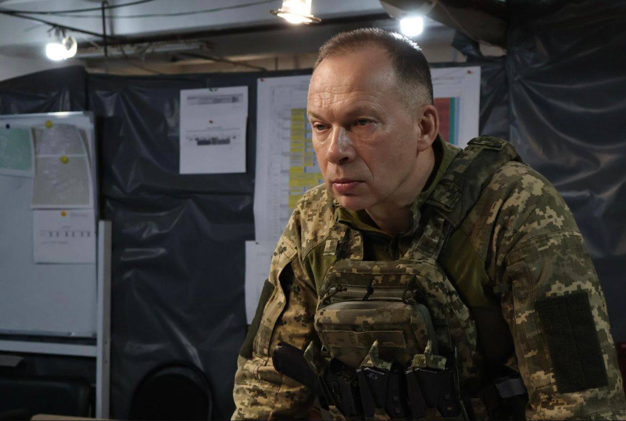 Экс-глава СВ ВСУ Драпатый конфликтовал с Сырским из-за желания стать главкомом Экс-глава СВ ВСУ Драпатый конфликтовал с Сырским из-за желания стать главкомом