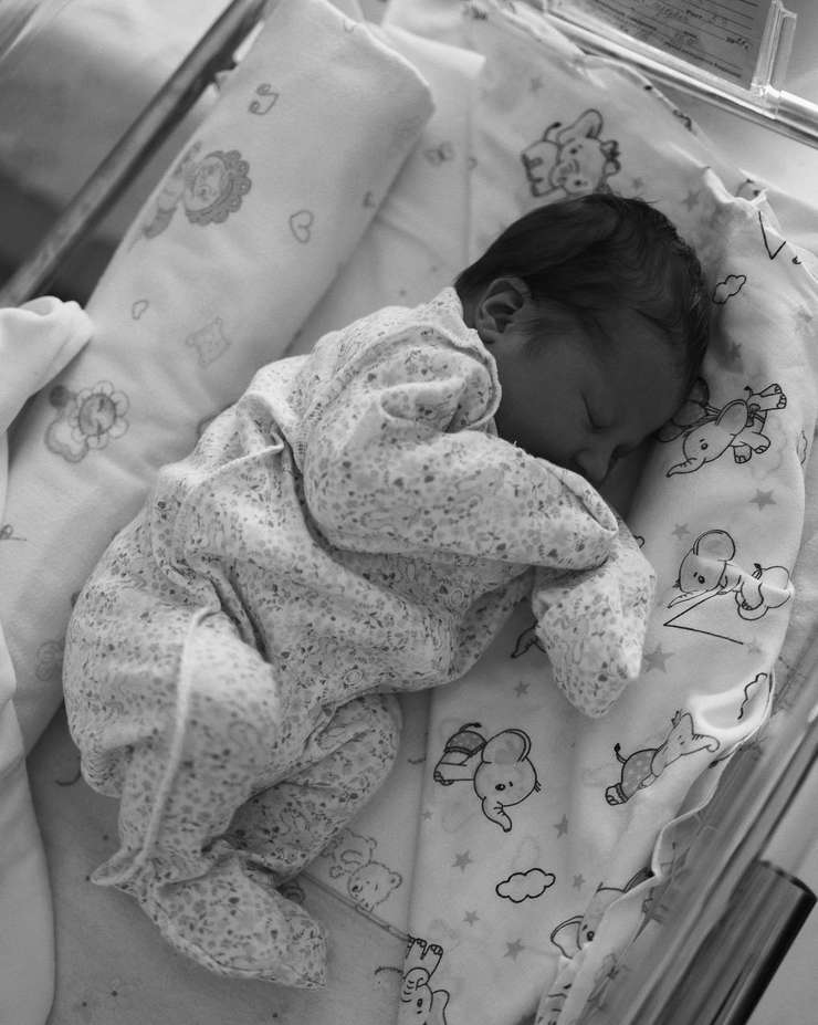 «Аристократка!»: Ида Галич родила девочку и показала ее первое фото