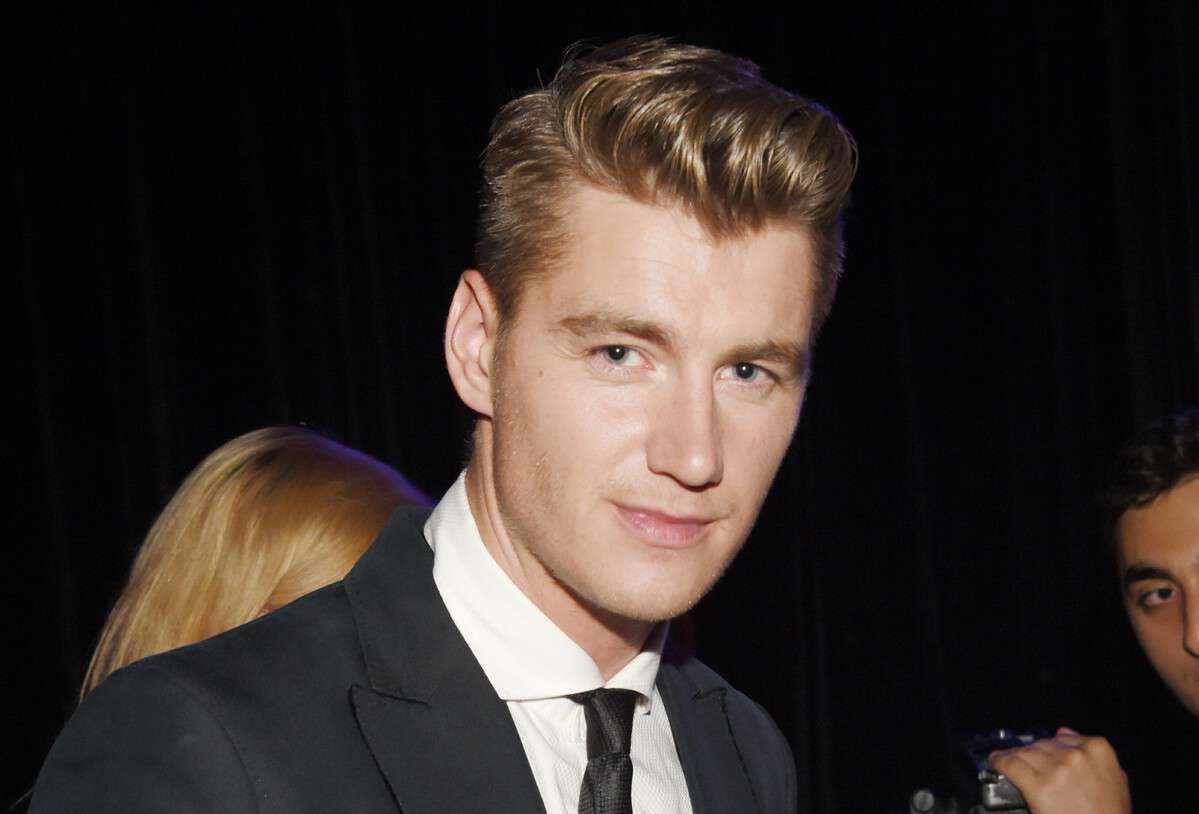 Воробьев публично признался в любви жене: «Молюсь на нее»