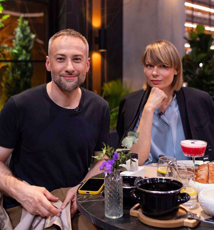 Дмитрий Шепелев вышел в свет со своей невестой Екатериной: свежее фото пары