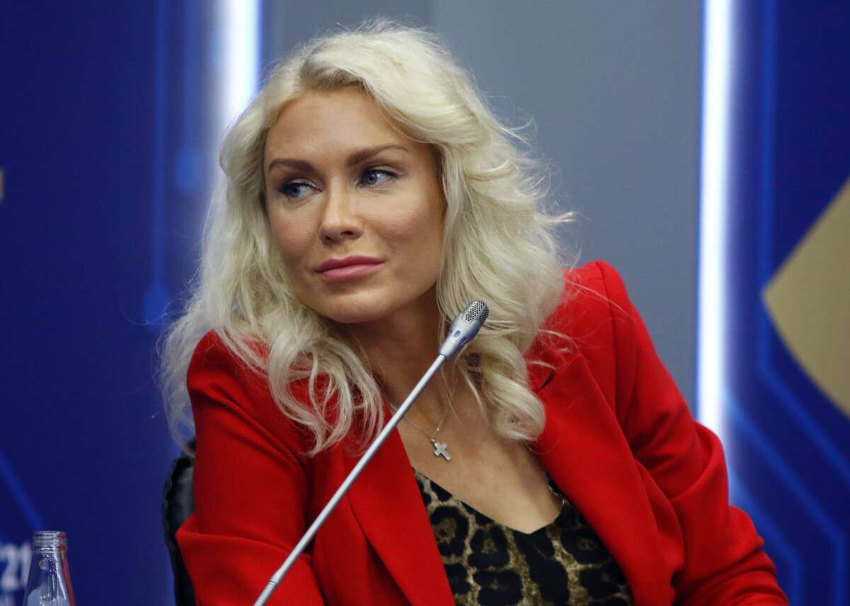 Екатерина Гордон посоветовала Елене Товстик обратиться к психотерапевту