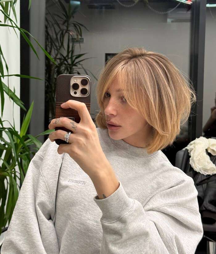 «Настюшка вернулась»: Ивлеева перекрасила волосы